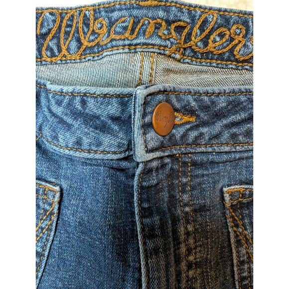 Wrangler High Rise Flare Bareback Jeans Patch Pocket Western Denim W31 L32 - Picture 3 of 7